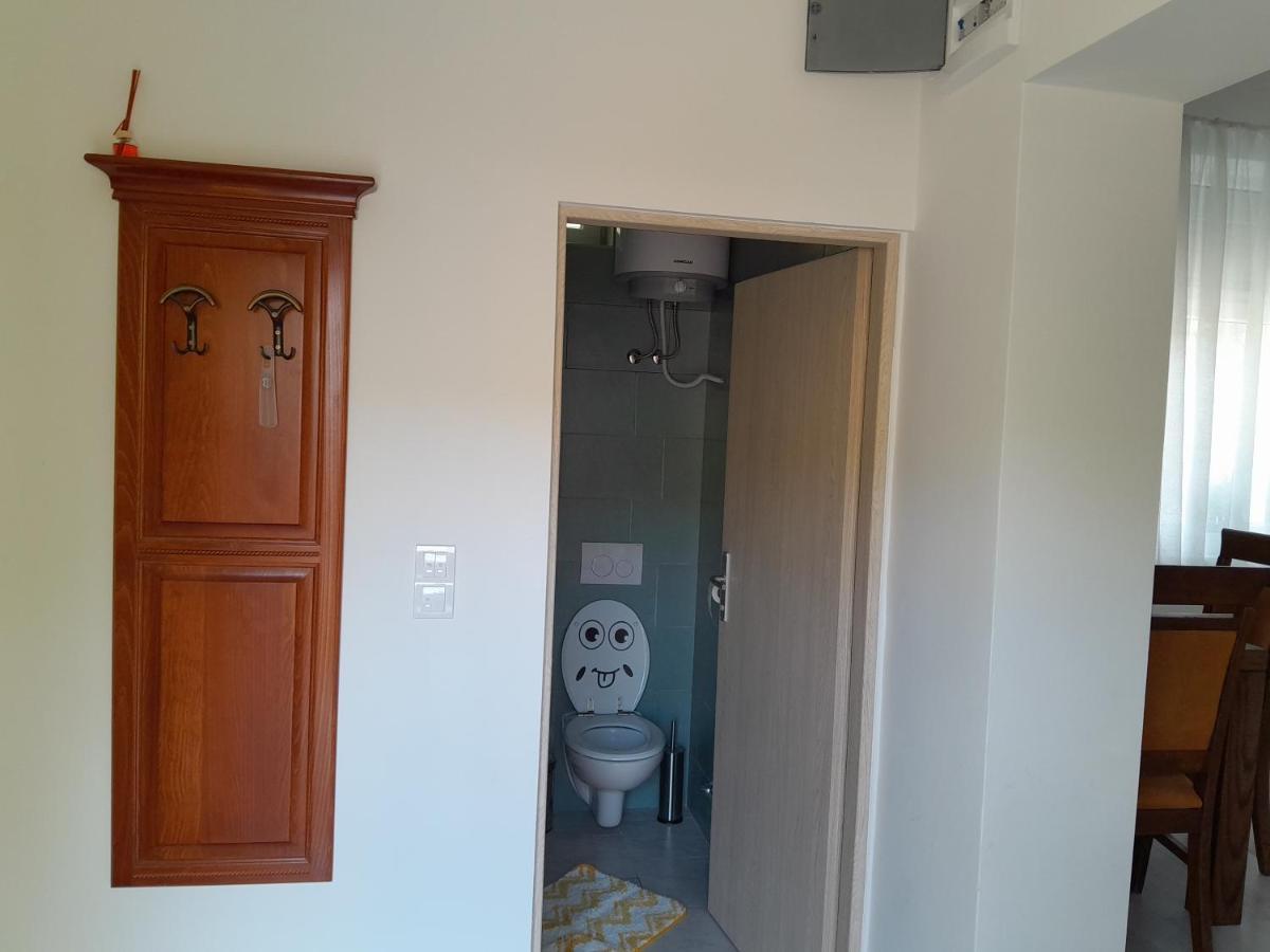 Apartmani Studio Apartmani Senjska Maslina Senj  Exterior foto